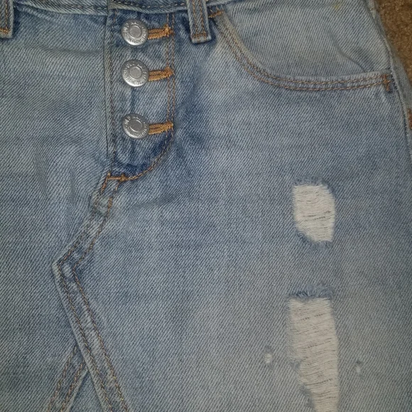 Jean skirt - Picture 2 of 4